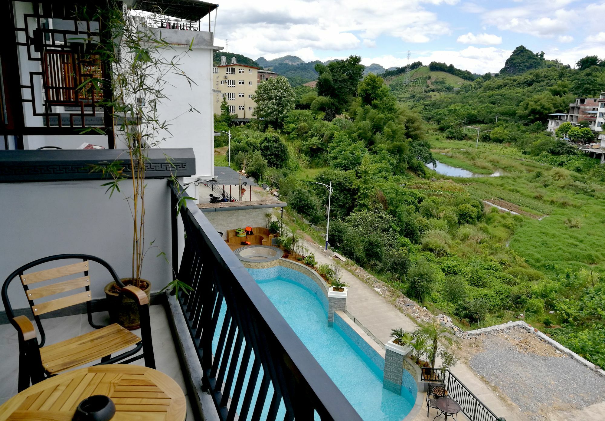 The Bamboo Leaf Yangshuo Hotell Eksteriør bilde